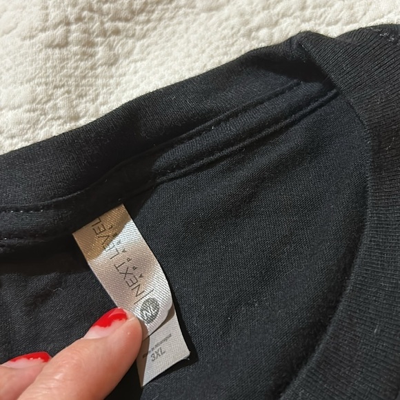 Cleveland Indians and Cleveland Cavaliers Bundle. 3XL - Picture 4 of 10